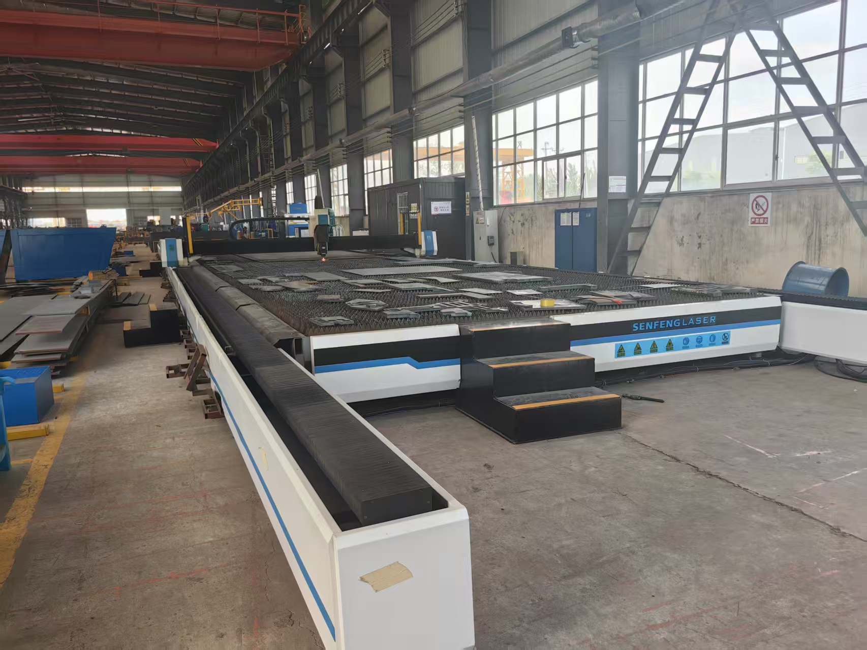 e437aa0b930f17293c66e3574efc6130